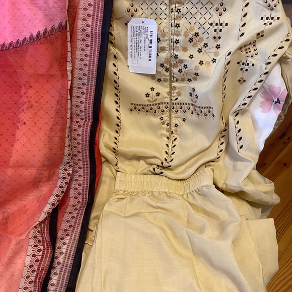 Brand new tags red/ blue tint of yellow pants , top and dupatta - Picture 2 of 2